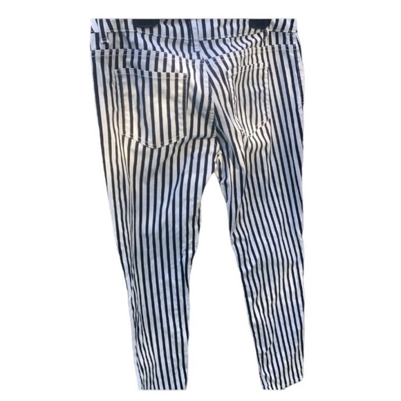 Tapered ankle pin striped cotton pants size  11 Low Waisted - Picture 2 of 7